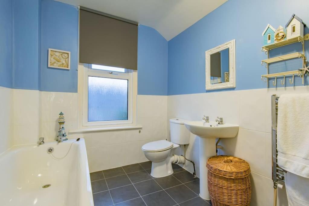 Honeysuckle Cottage وايتستابل المظهر الخارجي الصورة