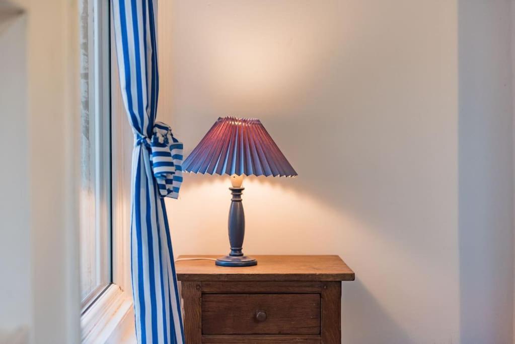 Honeysuckle Cottage وايتستابل المظهر الخارجي الصورة