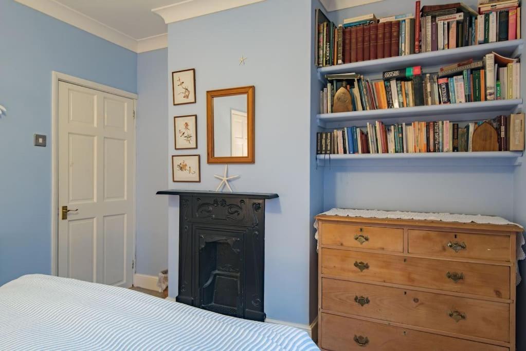 Honeysuckle Cottage وايتستابل المظهر الخارجي الصورة
