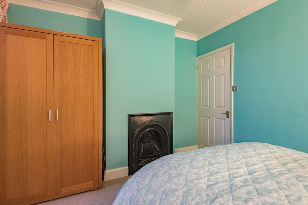 Honeysuckle Cottage وايتستابل المظهر الخارجي الصورة